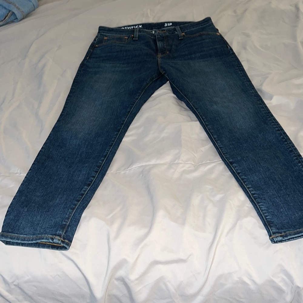 Like new J.Crew toothpick skinny mid rise jeans. 31 petite